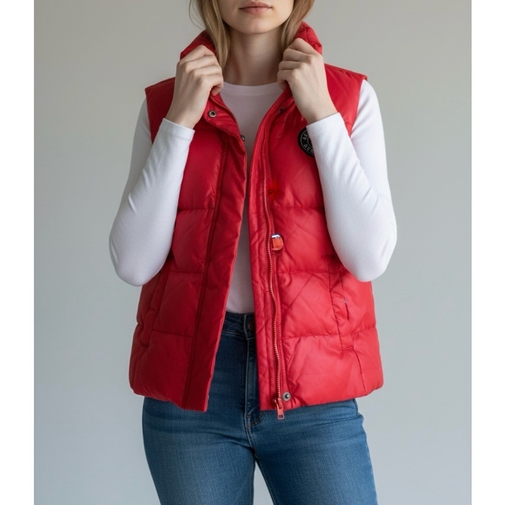 Abercrombie & Fitch puffer down feather vest red preppy cozy Small winter fall